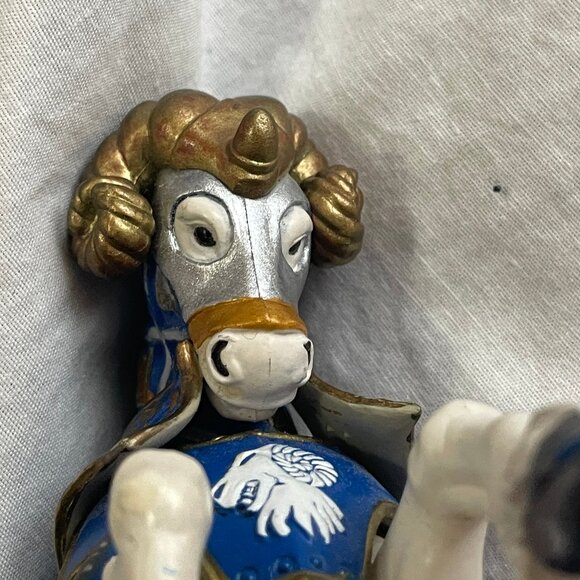 Papo Medieval World of Knights Horse w/ Ram Blue Ram Crest Fantasy Figure 2007 - Picture 12 of 16